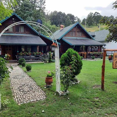 Holiday Homes Biser Lopatnice Lopatnica Esterno foto