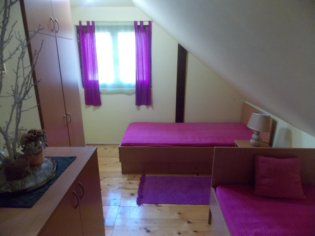 Holiday Homes Biser Lopatnice Lopatnica Esterno foto