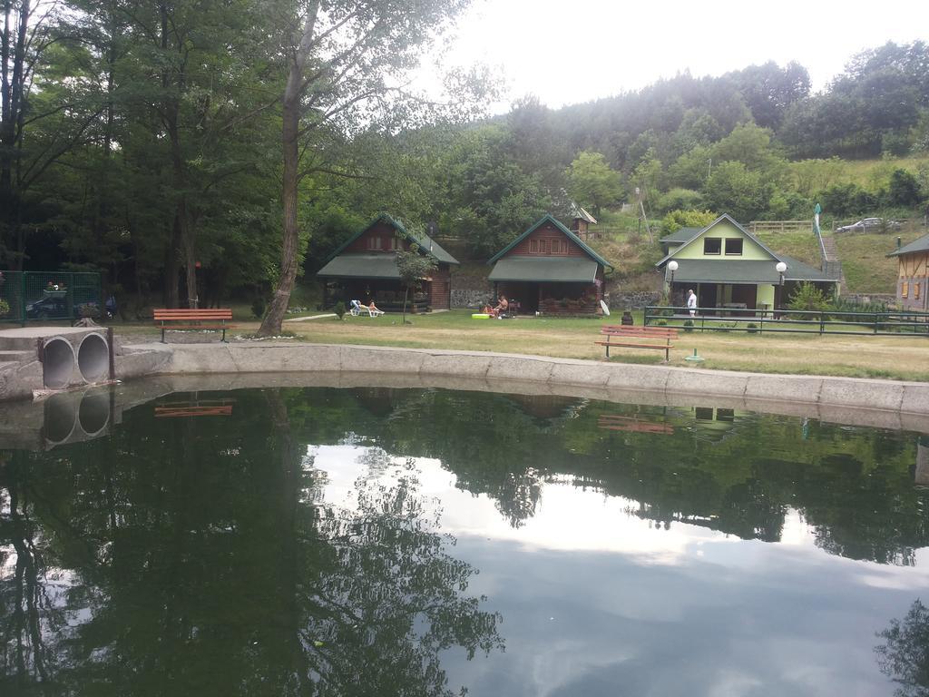 Holiday Homes Biser Lopatnice Lopatnica Esterno foto